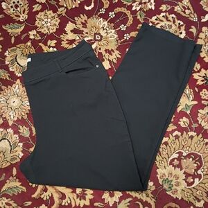 Dana Buchman Size 16 Black  5 Pocket High Stretch Flattering Pants
